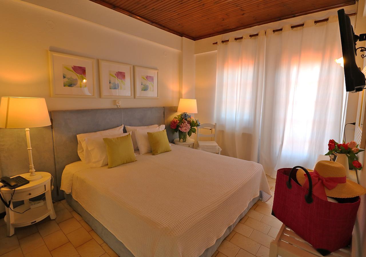 Boutique Hotel Kentrikon & Bungalows Agios Ioannis  Екстер'єр фото