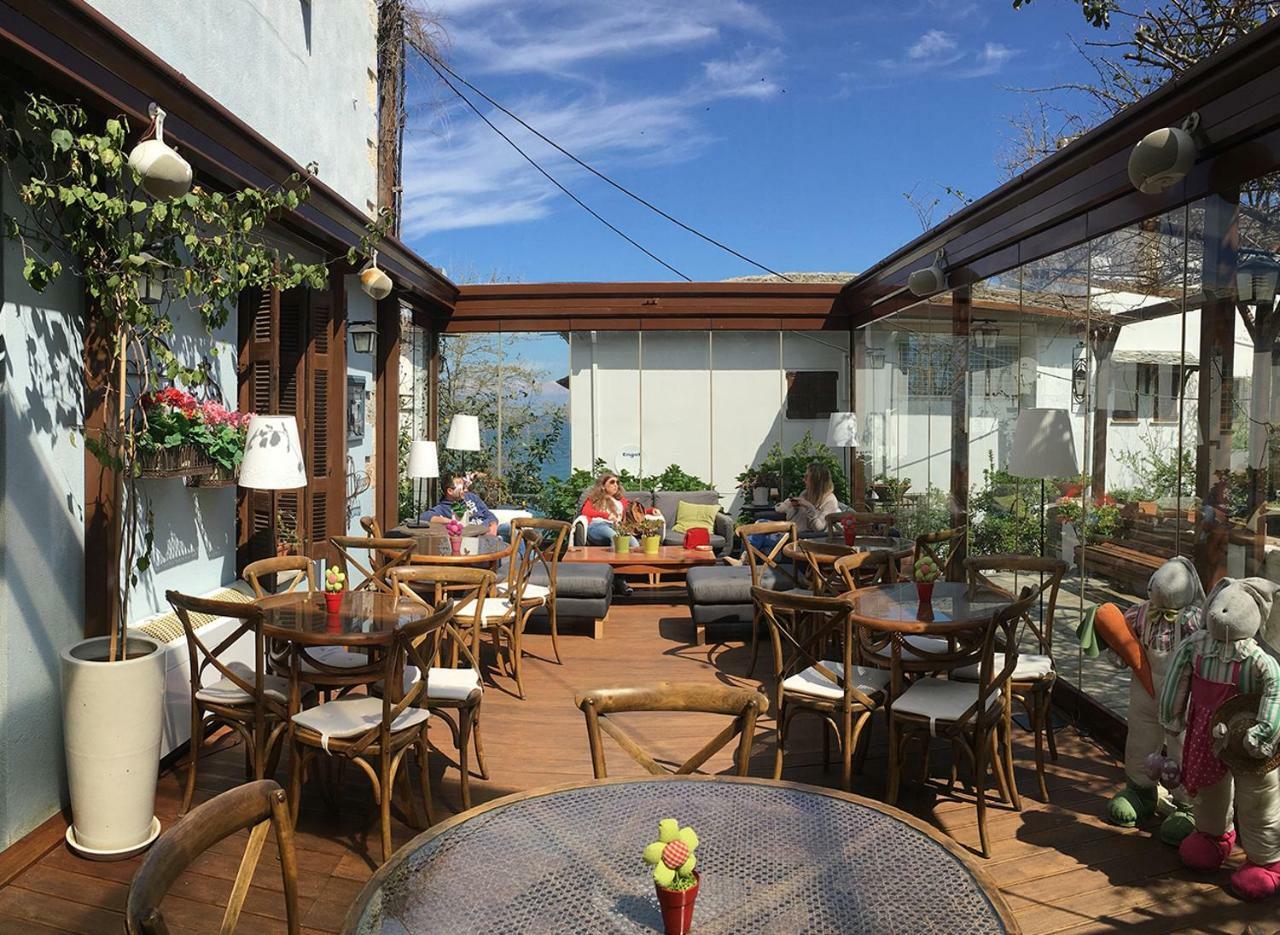 Boutique Hotel Kentrikon & Bungalows Agios Ioannis  Екстер'єр фото