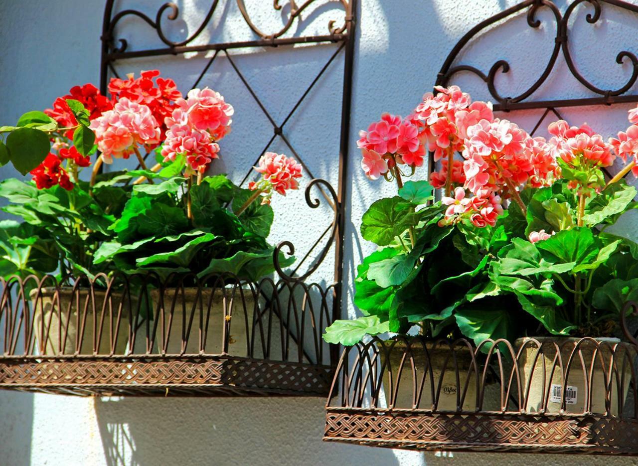 Boutique Hotel Kentrikon & Bungalows Agios Ioannis  Екстер'єр фото